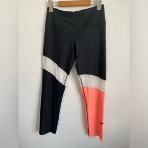 NikePowerVictoryTightFitHighRiseLeggingsBlackWhiteHyperPinkSmall